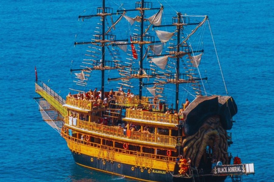 korsan tekne turu alanya