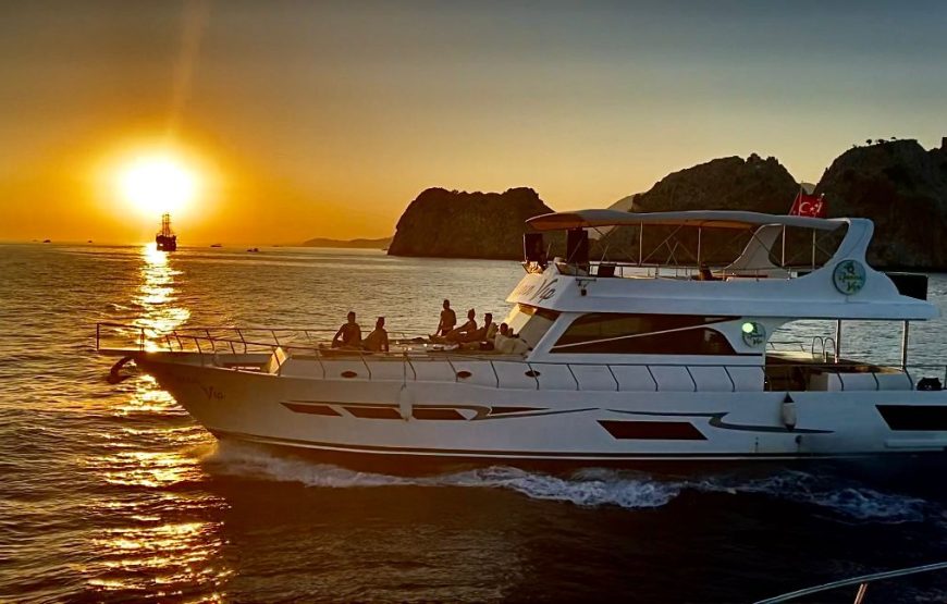 Alanya Vip Yat Kiralama (Queen)