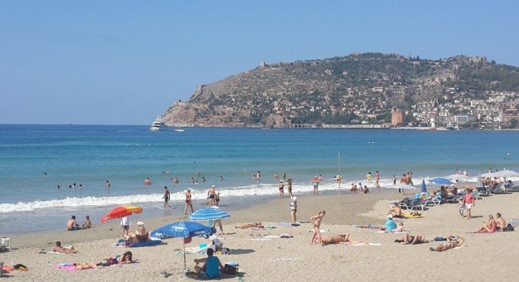 Alanya'da Gezilecek Yerler 42 Keykubat Plaji