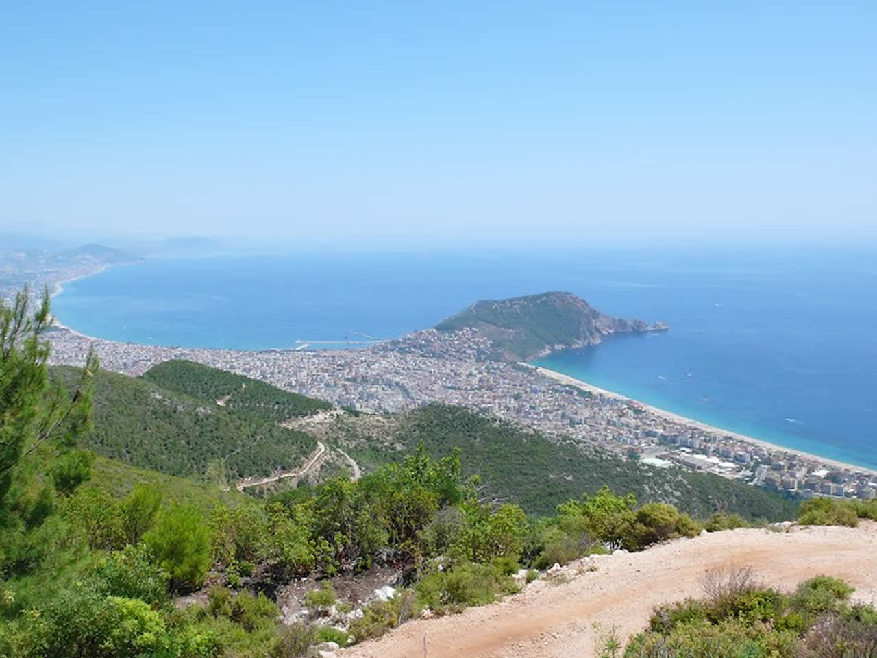 Alanya'da Gezilecek Yerler 81 Yassialanya Plaji